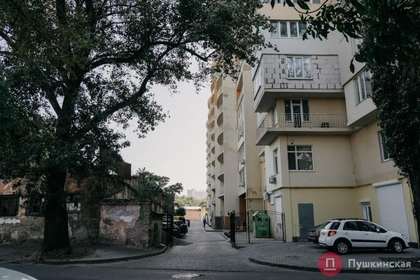 Нетуристическая Одесса, часть 1: смесь времен на окраине Молдаванки. Фоторепортаж