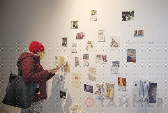 «Кибература»: одесситка превратила старые книги в арт-объекты 
