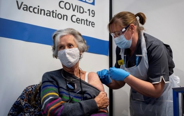 В Украине планируют ввести обязательную вакцинациюСюжет