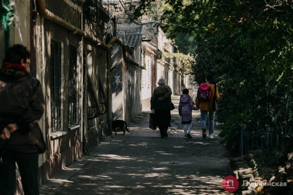 Нетуристическая Одесса, часть 1: смесь времен на окраине Молдаванки. Фоторепортаж
