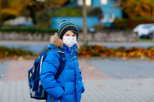 
                                                                        В Украине могут объявить школьный и коммунальный локдаун, – эксперт
                                                                                                                                                                                                                    