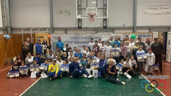Гребля. Знаменитые спортсмены Украины и Беларуси провели олимпийский урок в Вилково