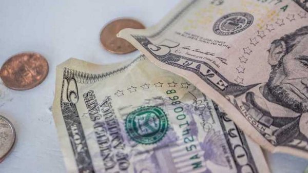 J.P. Morgan прогнозирует падение курса гривны к концу года