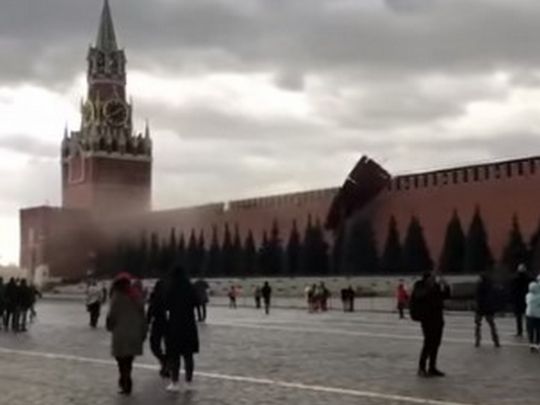 Кремль не витримав ураганного натиску (відео)