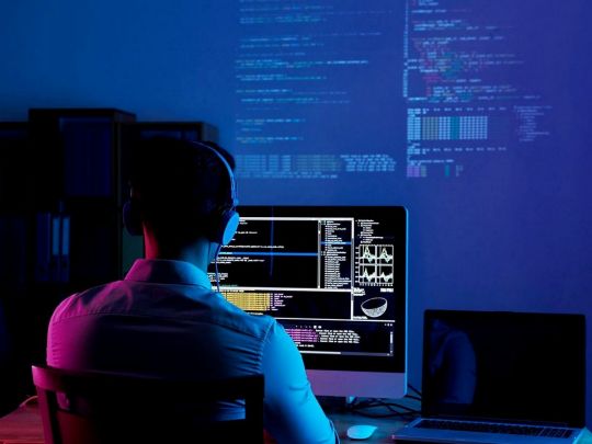 Вкрали дані та заразили комп'ютери: Microsoft звинуватила Росію у кібератаках на компанії США