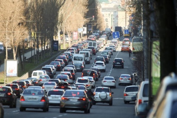 
                                                                        Машин в Киеве станет больше: подорожание проезда в метро ускорит автомобилизацию
                                                                                                                                                                                                                    