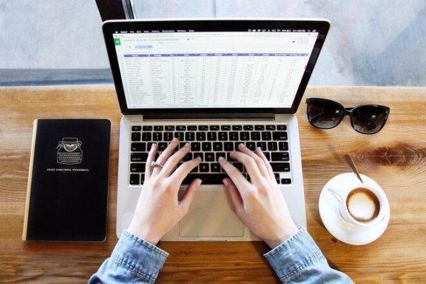 
                                                                        Работа на удаленке: топ-5 самых высокооплачиваемых профессий
                                                                                                                                                                                                                    