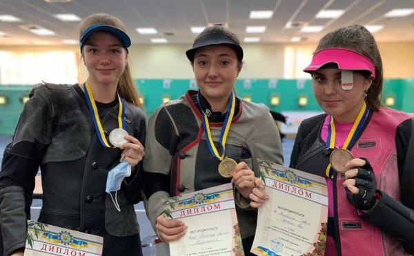 Пулевая стрельба. Юные одесситы завоевали 5 медалей на чемпионате Украины