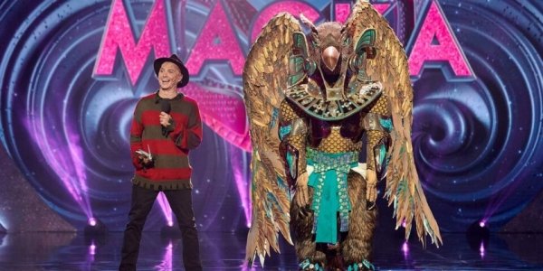 «Маска 2»: в костюме грифона оказался легендарный футболист