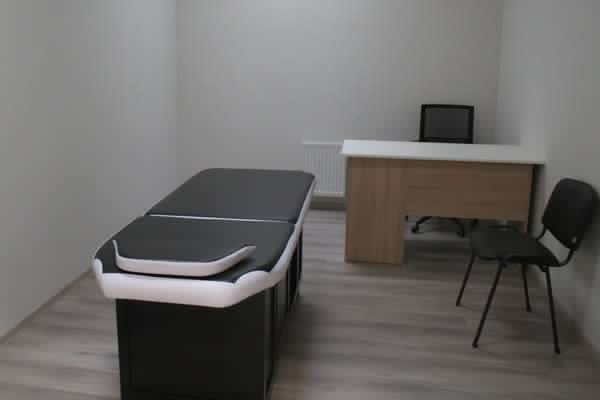 У Красилові за програмою Зеленського «Велике будівництво» відкрили спортивно-реабілітаційний центр