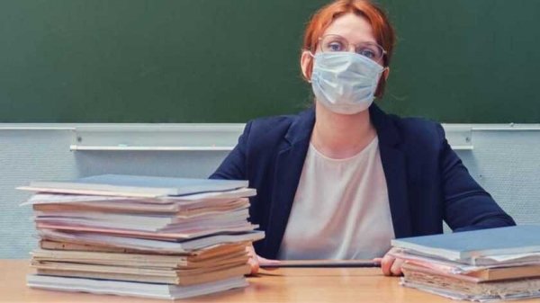 В Минздраве рассказали, сколько учителей все еще отстранены из-за отказа от вакцинации