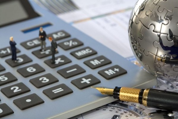 В Украине с 1 декабря повышают налоги: кто будет платить больше