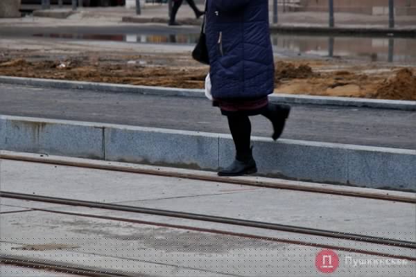 Первая в Одессе «венская» остановка и дымящийся асфальт: как идет ремонт улицы Преображенской. Фото