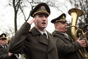 С выставкой военной техники и концертом: в Одессе отмечают 30-летие ВСУ