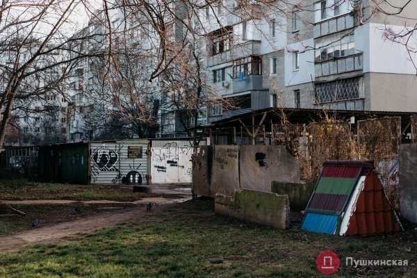 Нетуристическая Одесса, часть 5: Ближние Мельницы — мукомольное прошлое и невнятное настоящее