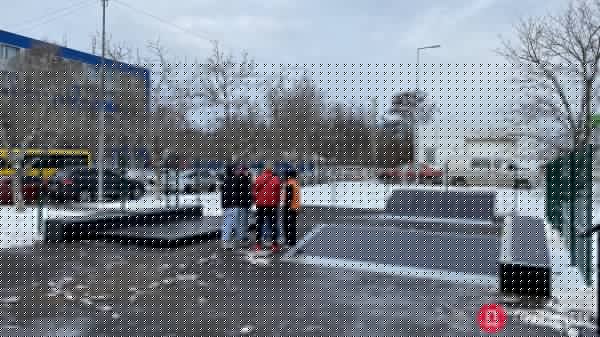 На Таирова открыли городской каток: цена, адрес и время работы. Фото