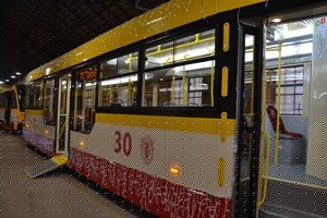 В Одессе выпустили трамвай с системой оповещения: где он будет курсировать