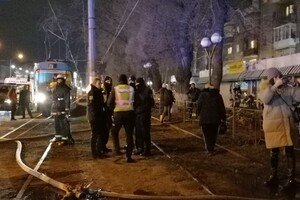 На Фонтане сгорели четыре торговых павильона