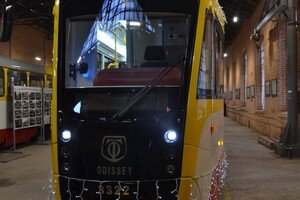 В Одессе выпустили трамвай с системой оповещения: где он будет курсировать