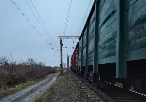 А Одесской области поезд насмерть сбил 17-летнего парня