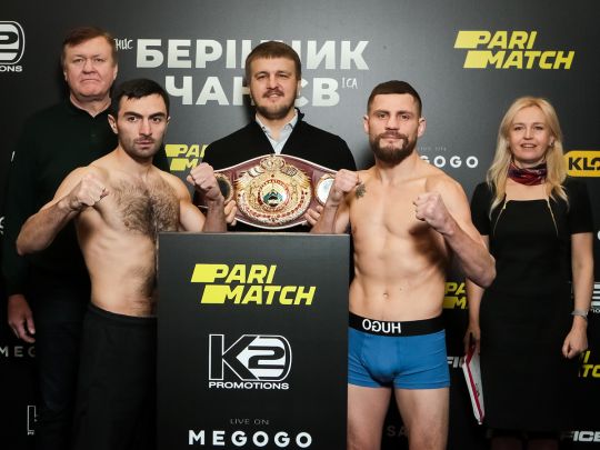 Берінчик на очах у Кличка побив росіянина та захистив чемпіонський титул WBO: відео бою