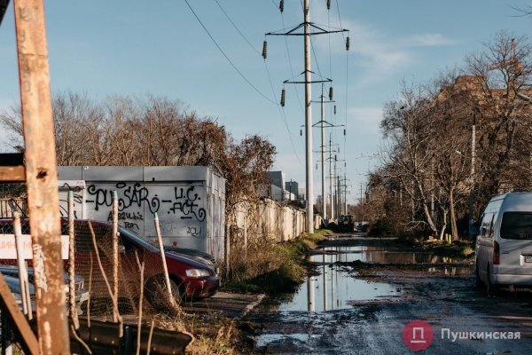 Нетуристическая Одесса, часть 5: Ближние Мельницы — мукомольное прошлое и невнятное настоящее