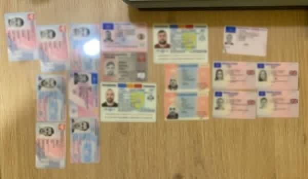 Молдаванин вёз в Россию поддельные документы стран Евросоюза и Украины