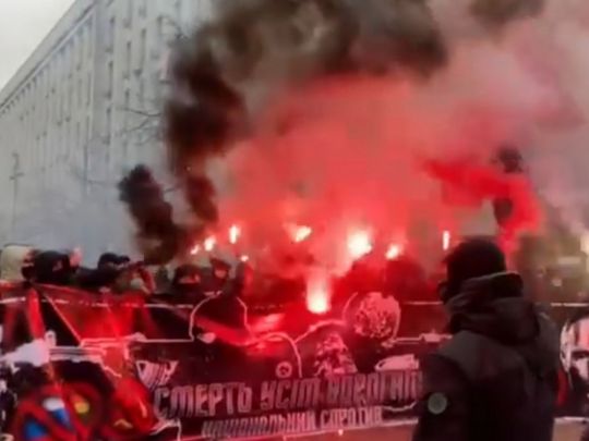 Українці виходять на акції протесту, оскільки не хочуть мерзнути у темряві, — експерт