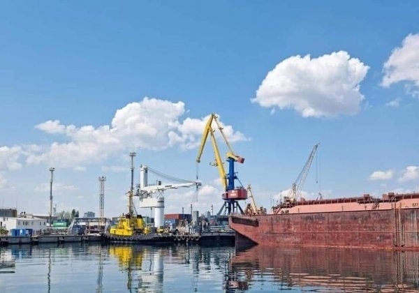 Обстрел Одесского порта: реакция мировой общественности, украинских политиков и Одесской ОВА