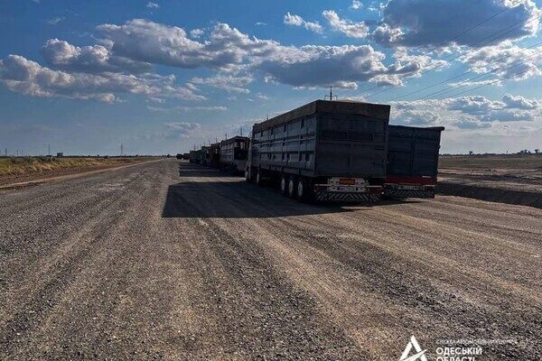 В Одесской области появятся электронные очереди и онлайн-коммуникация с водителями фур В Одесской области появятся электронные очереди и онлайн-коммуникация с водителями фур