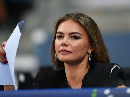 Коханка путіна вагітна дівчинкою: в росії опублікували цікаві деталі