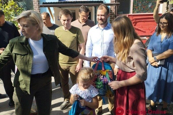 В Одесскую область приехала министр Верещук: она проинспектировала центр для переселенцев