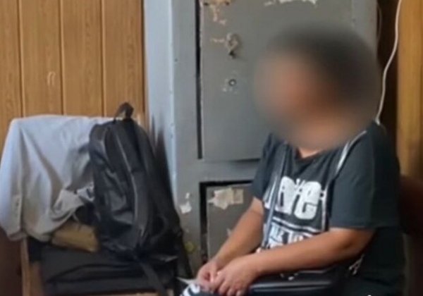 "Сняла порчу" и украла драгоценности: в Одессе "гадалка" обокрала молодую девушку