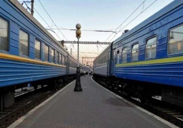 Какие поезда ходят из Одессы 21 августа