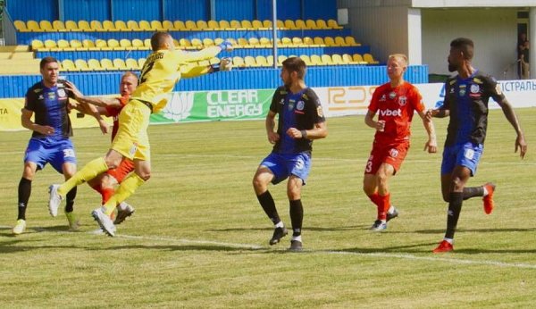 Футбол. «Чорноморець» — «Верес» — 0:1
