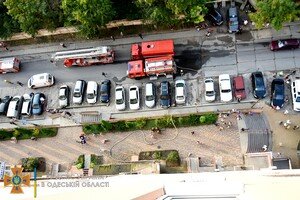 В жилмассиве "Радужный" тушили пожар в многоэтажке 