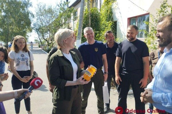 В Одесскую область приехала министр Верещук: она проинспектировала центр для переселенцев