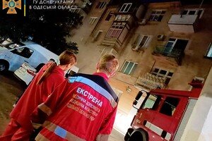 Пожары в ресторане и жилом доме: как прошли сутки у спасателей в Одессе