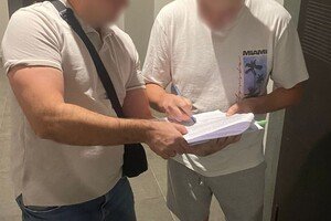 Директору и чиновникам порта "Южный" объявили о подозрении: они выписали себе лишние полтора миллиона 