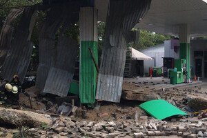В Одессе на заправке произошел взрыв: под завалами ищут человека (обновлено)