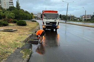 На Одессу снова обрушилась непогода: какие улицы затопило