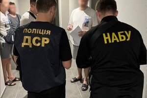 Директору и чиновникам порта "Южный" объявили о подозрении: они выписали себе лишние полтора миллиона 