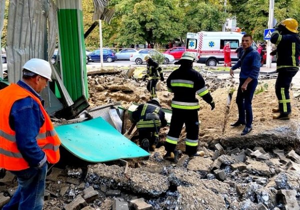 Взрыв на АЗС и уничтожение минометной мины: как прошли сутки у одесских спасателей