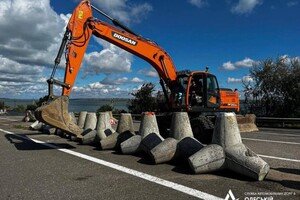 C дорог в Одесской области убирают ограничители, которые появились там из-за войны