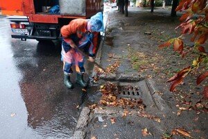 На Одессу снова обрушилась непогода: какие улицы затопило