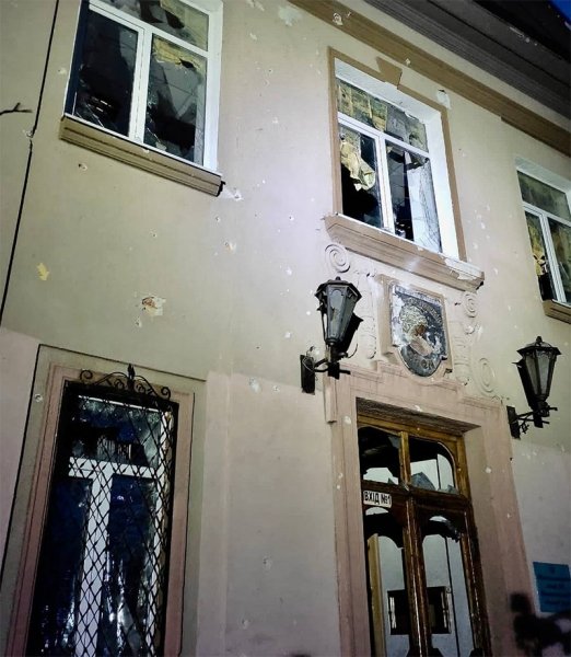 Російський ворог обстріляв Харківську та Дніпропетровську області: є постраждалі, зокрема двоє дітей