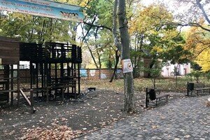 В Одессе вандалы сожгли детскую площадку
