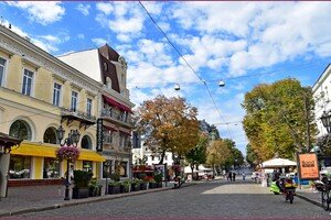 В Одессу наконец-то пришла осень: смотри, как это красиво