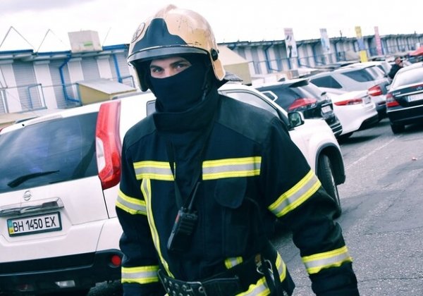 Тушили пожар в квартире и обнаружили утопленника: как прошли сутки у одесских спасателей