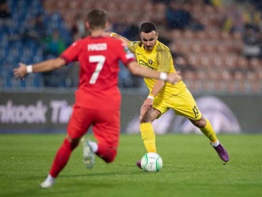 «Дніпро-1» з голом Довбика на 91-й хвилині вирвав перемогу у «Вадуца»: відеоогляд матчу Ліги конференцій